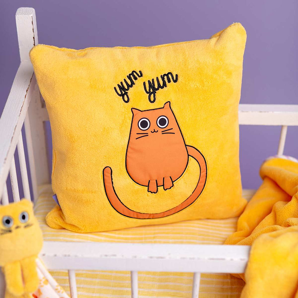 tombiş kedi peluş yastık turuncu kız erkek çocuk bebek hediye